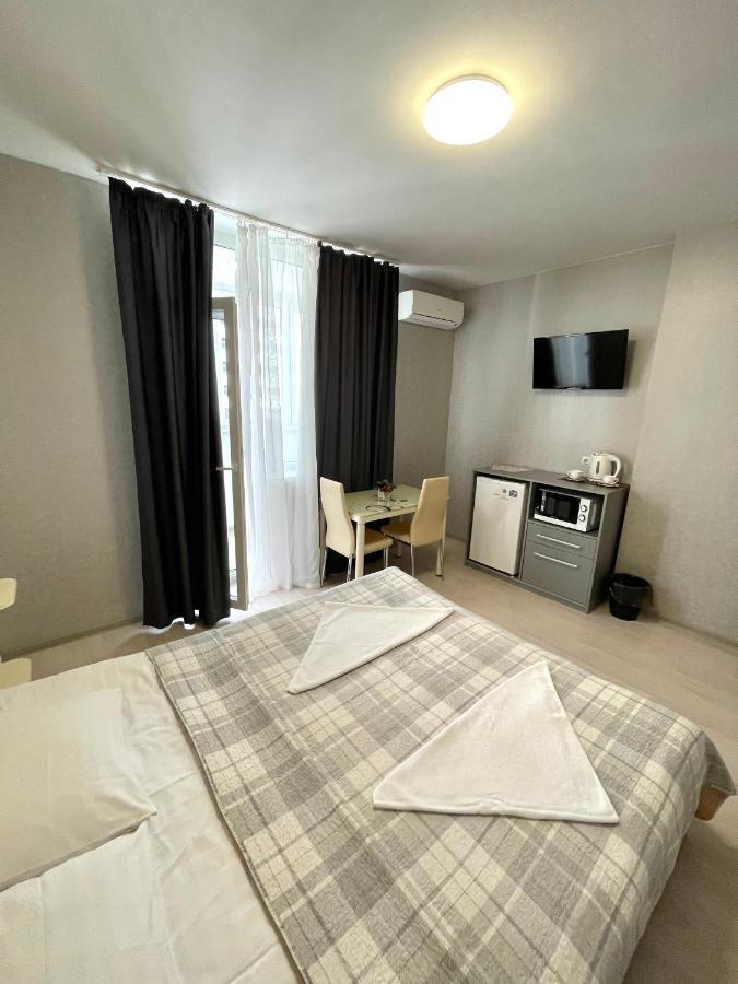 East Residence كييف المظهر الخارجي الصورة
