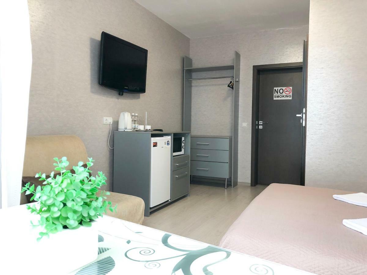 East Residence كييف المظهر الخارجي الصورة
