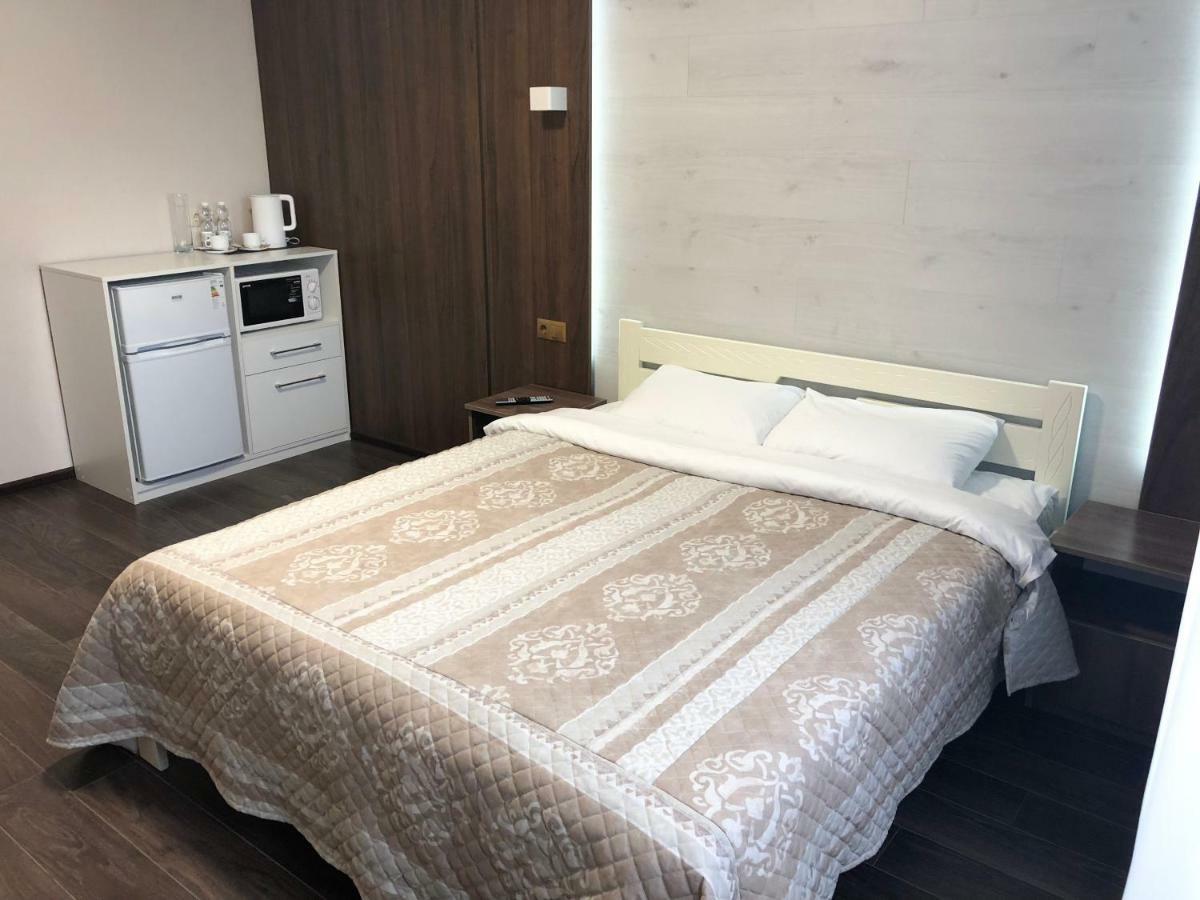 East Residence كييف المظهر الخارجي الصورة